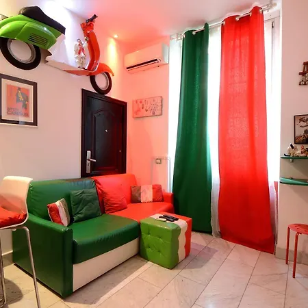 Bellissimo Mini A Tema Bandiera Italiana, Potente Wi-fi, 3 Linee Metropolitane Dietro Casa, Collegato Direttamente Con Aeroporto Di Malpensa E Rho Fiera Апартаменты *