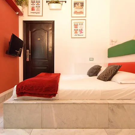 Lejlighed Bellissimo Mini A Tema Bandiera Italiana, Potente Wi-fi, 3 Linee Metropolitane Dietro Casa, Collegato Direttamente Con Aeroporto Di Malpensa E Rho Fiera Milano